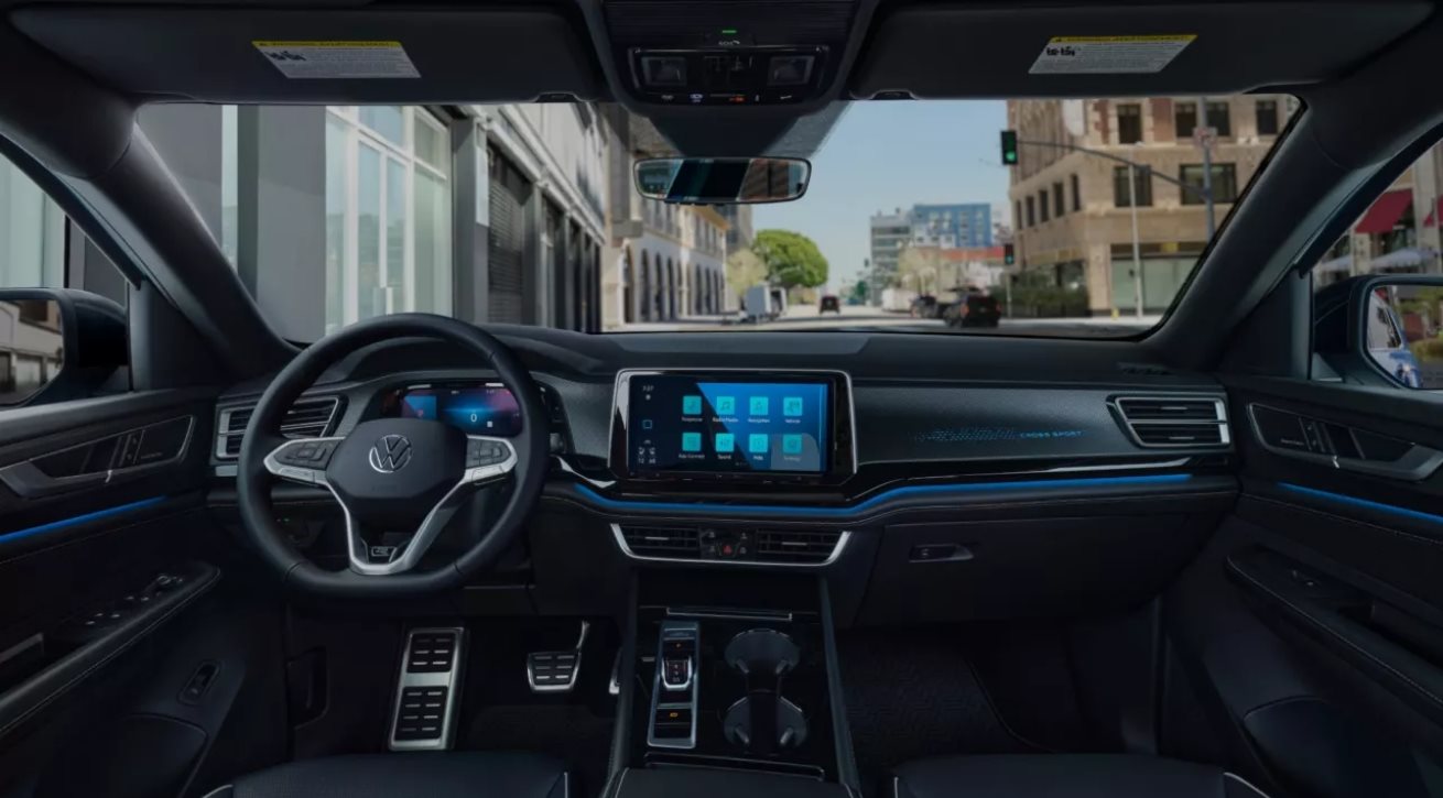 2026 Volkswagen Atlas Cross Sport - Winner Volkswagen of Dover