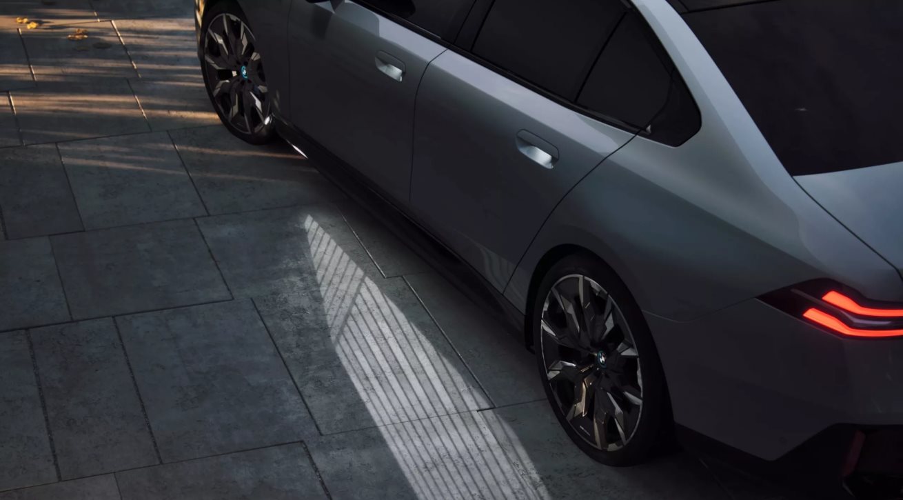 2026 BMW i5 - Perillo BMW