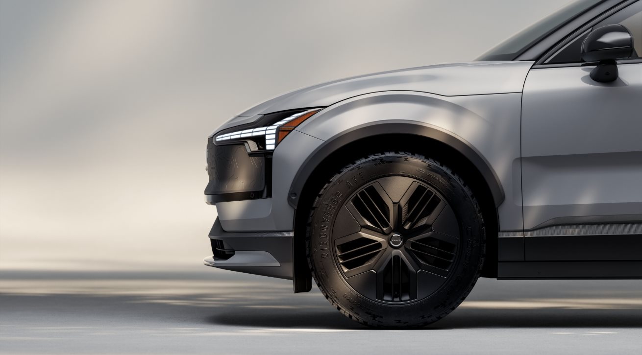 2026 Volvo EX30 - Volvo Cars West County