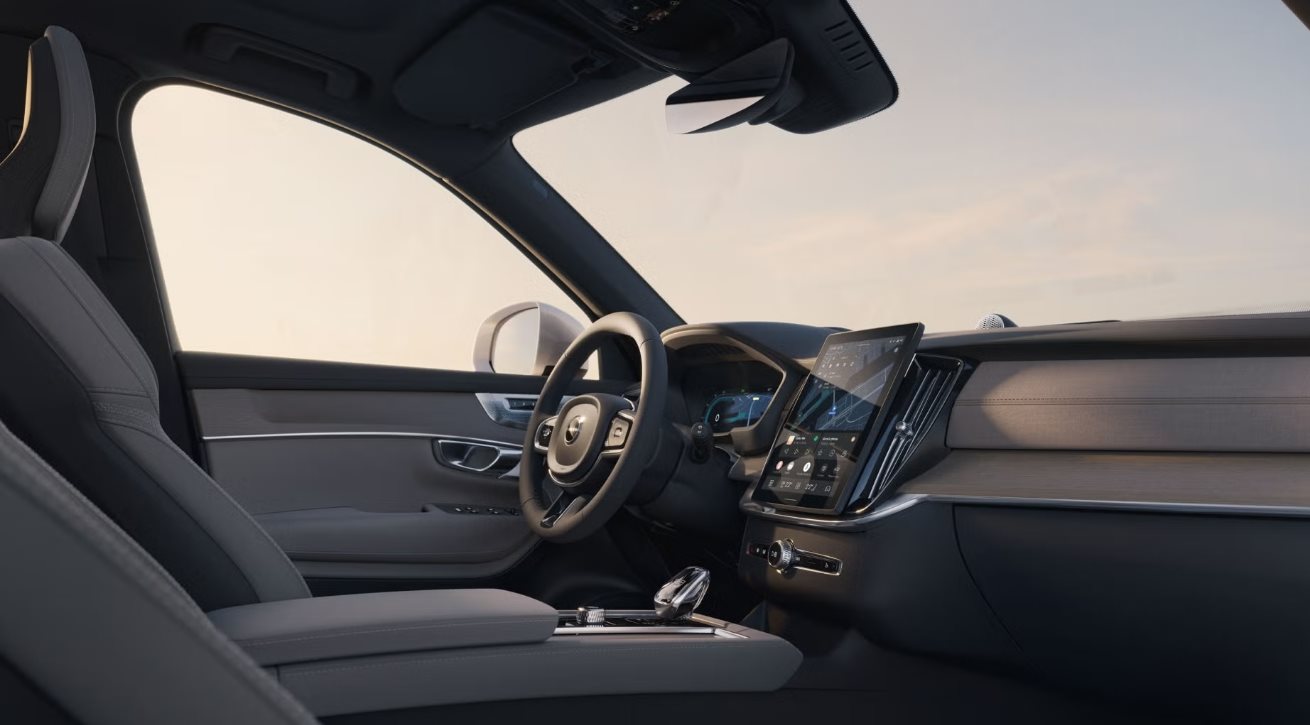 2026 Volvo XC90 - Volvo Cars South Bay