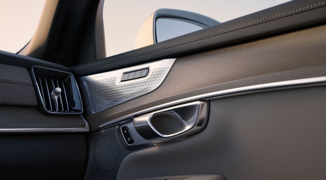 2026 Volvo XC90 - Volvo Cars Cerritos