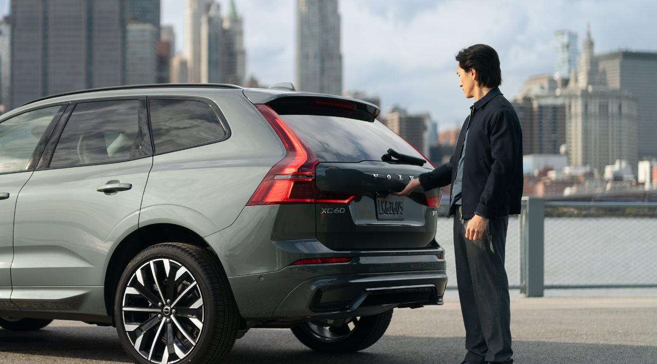 Luxury Volvo Cars for Hanford Drivers