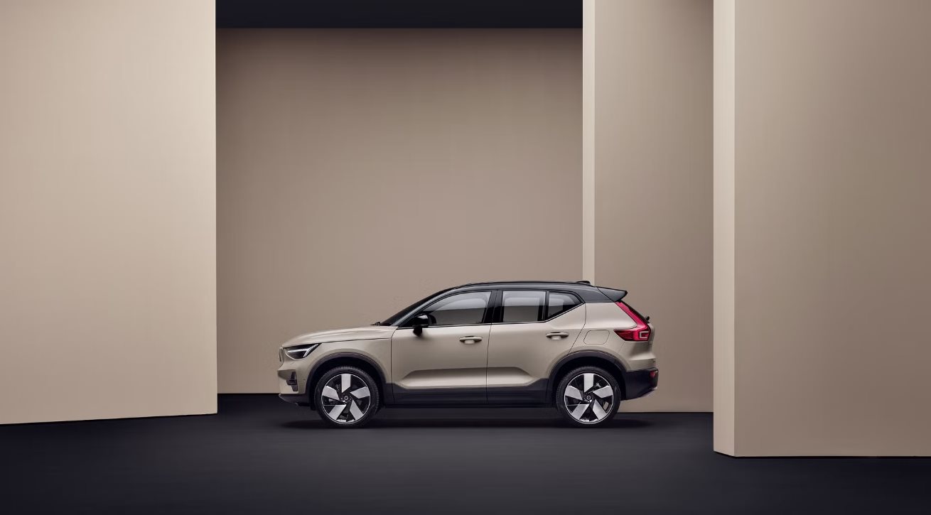 2026 Volvo EX40 - Volvo Cars South Bay