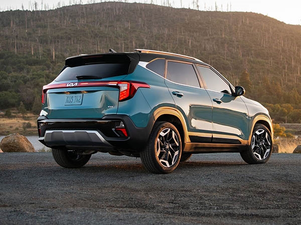 2026 Kia Seltos exterior