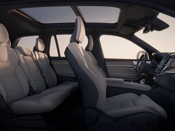 2026 Volvo XC90 Plug-in Hybrid interior