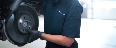 Brake Pads or Rotors