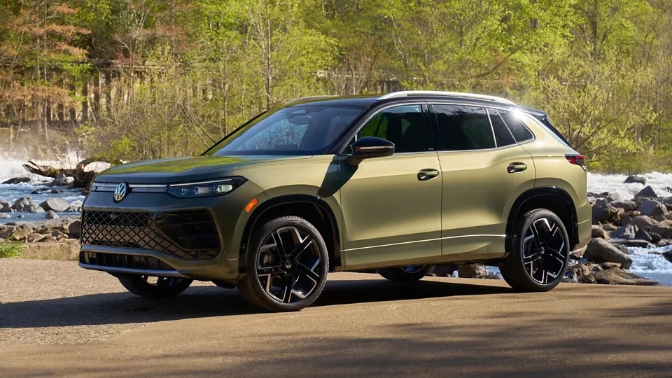 2026 Tiguan Exterior