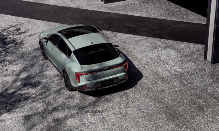 2026 Kia K4 top view driving