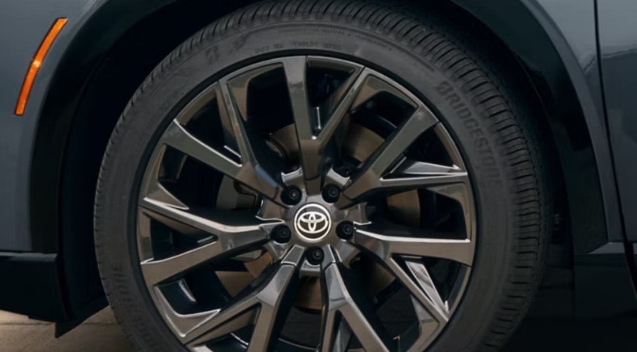 2026 Toyota Crown Signia - Smart Toyota