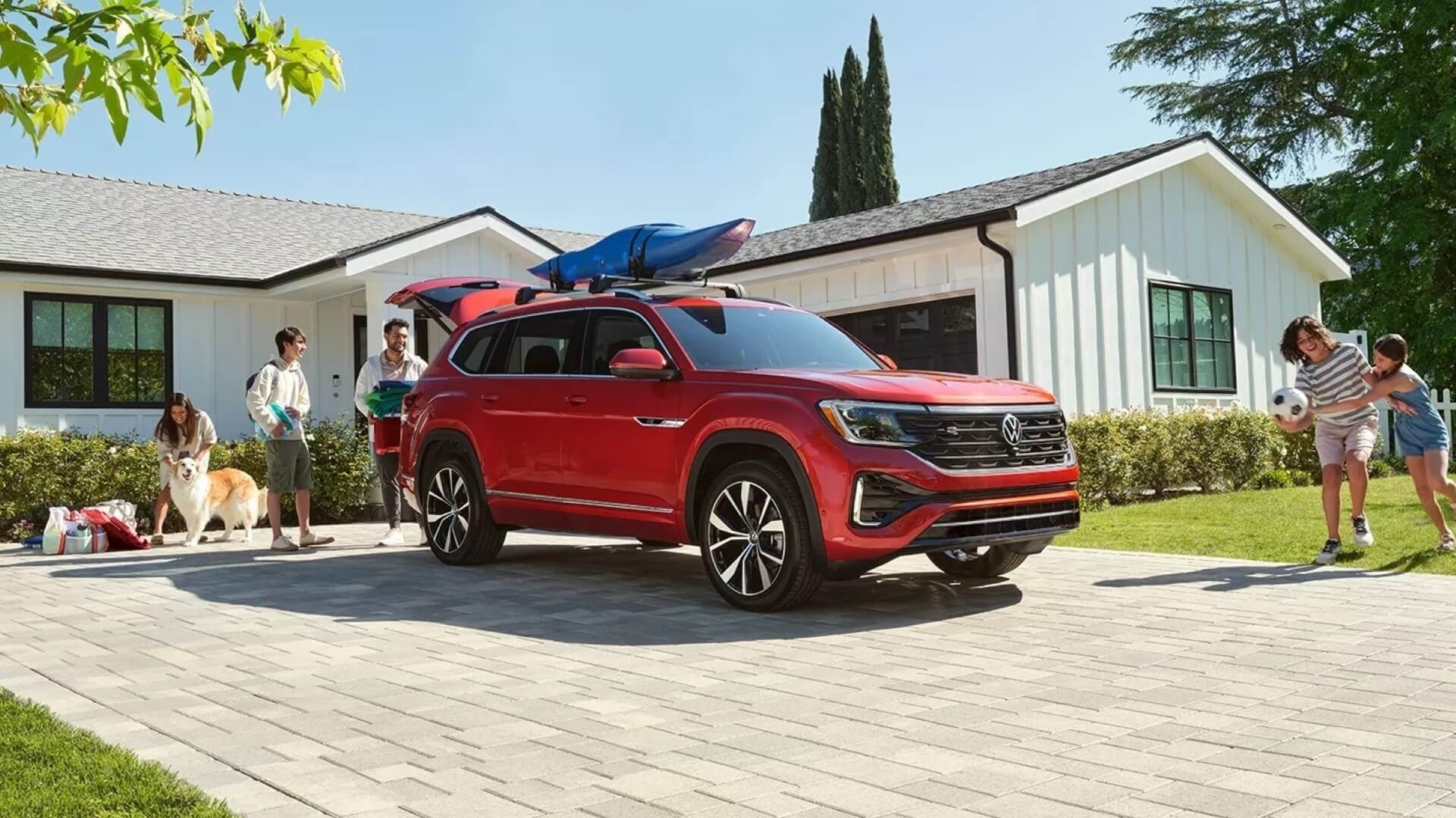 2025 Volkswagen Atlas exterior and family lifestyle
