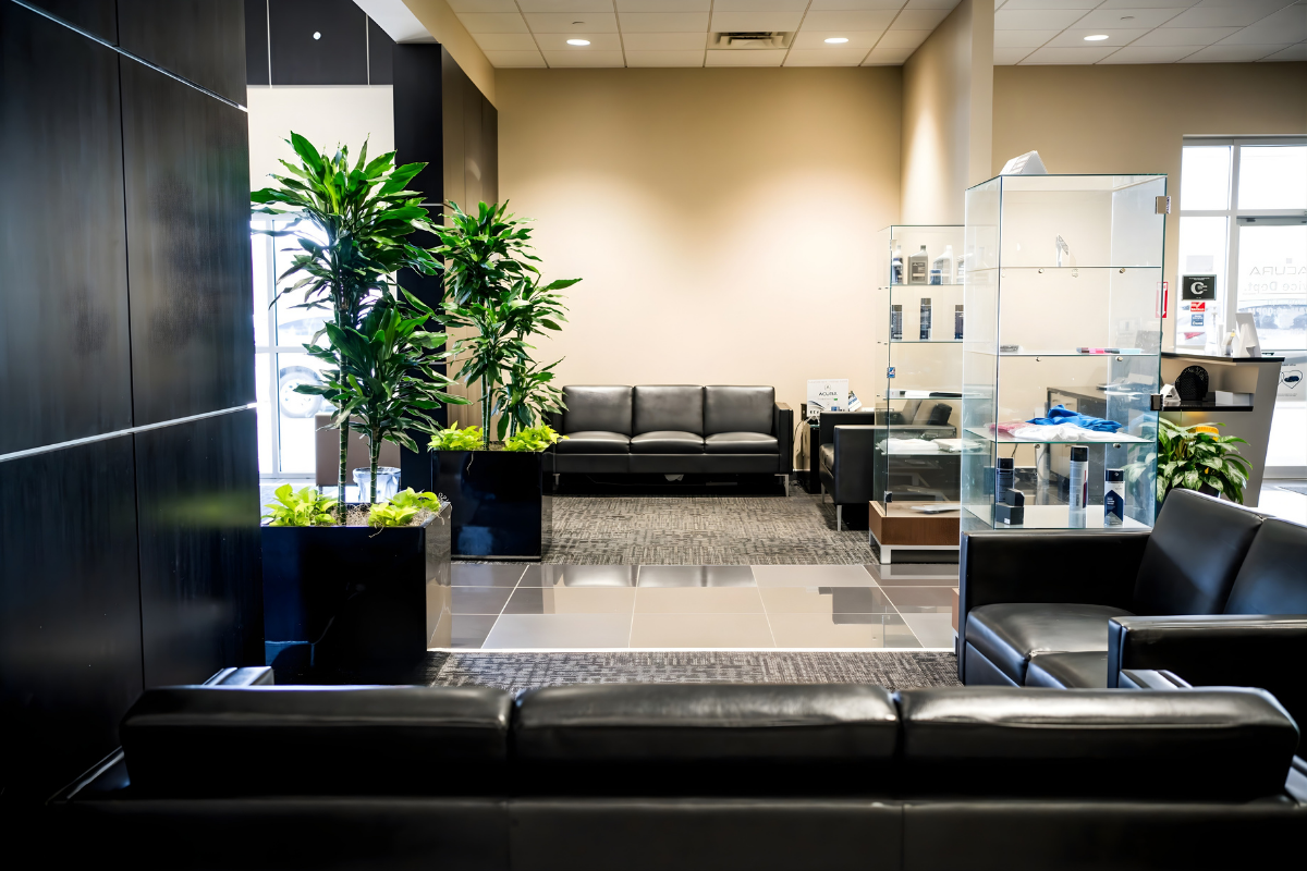 Acura of Baton Rouge customer waiting area