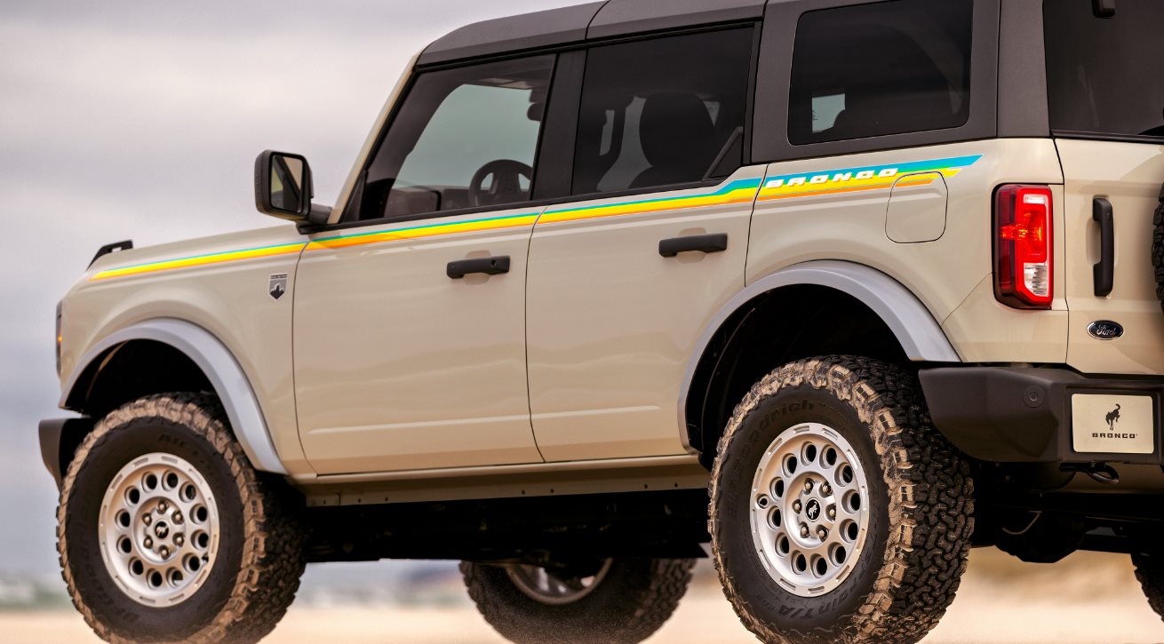 2026 Ford Bronco - Green Ford