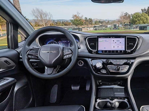 2026 Chrysler Pacifica dash