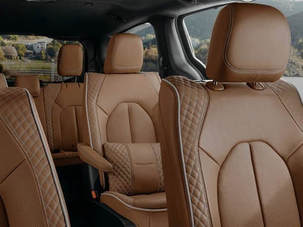 2026 Chrysler Pacifica interior