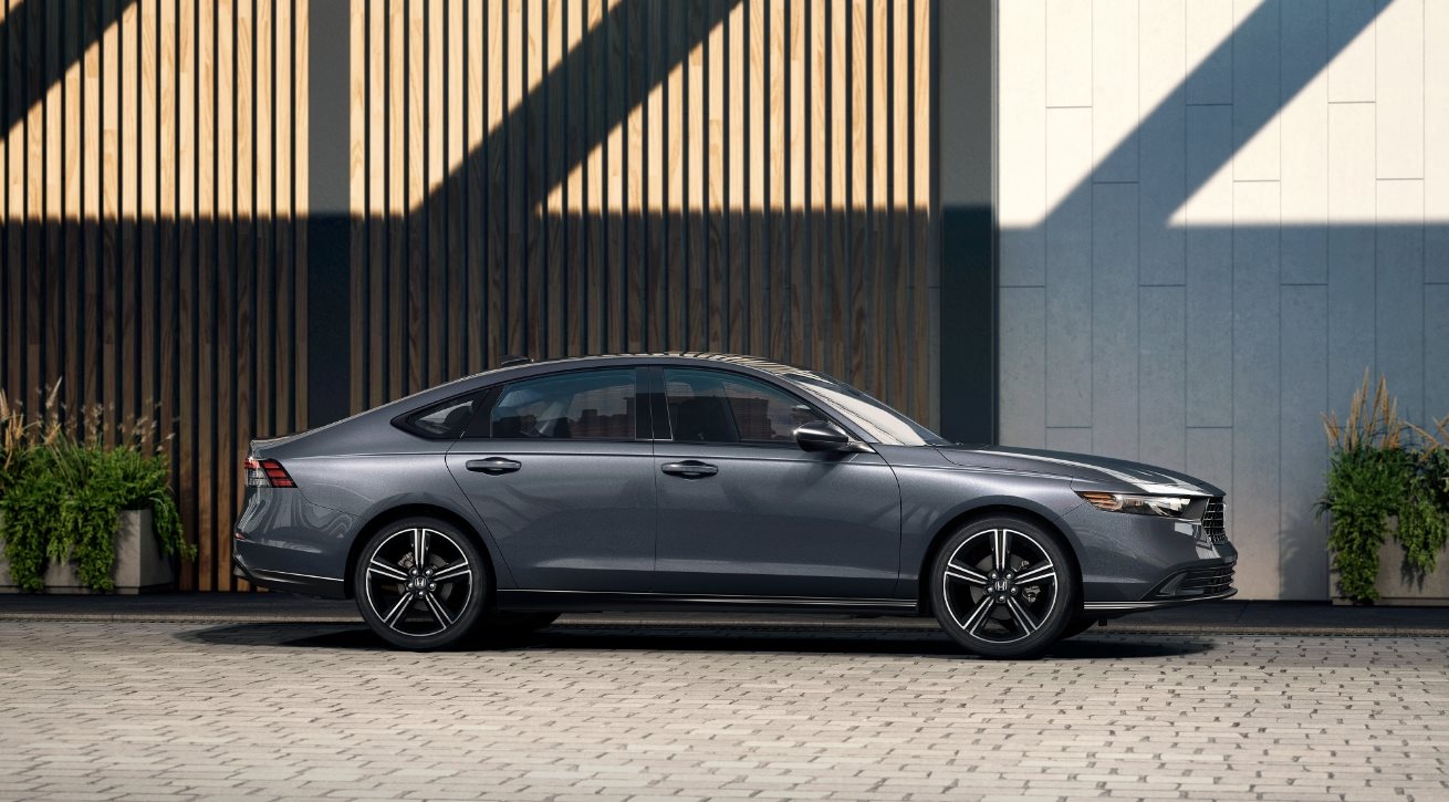 New Honda Accord for sale north of Southfield, MI, at Page Honda Bloomfield