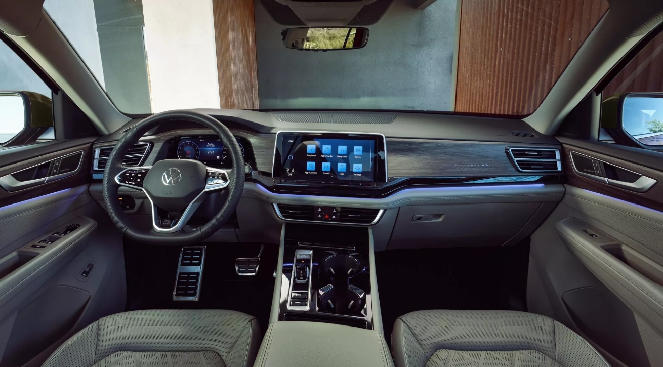 2026 Volkswagen Atlas interior