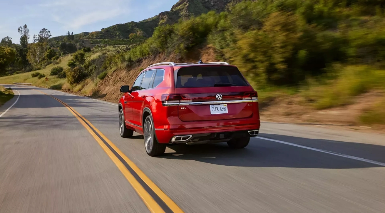 2026 Volkswagen Atlas exterior