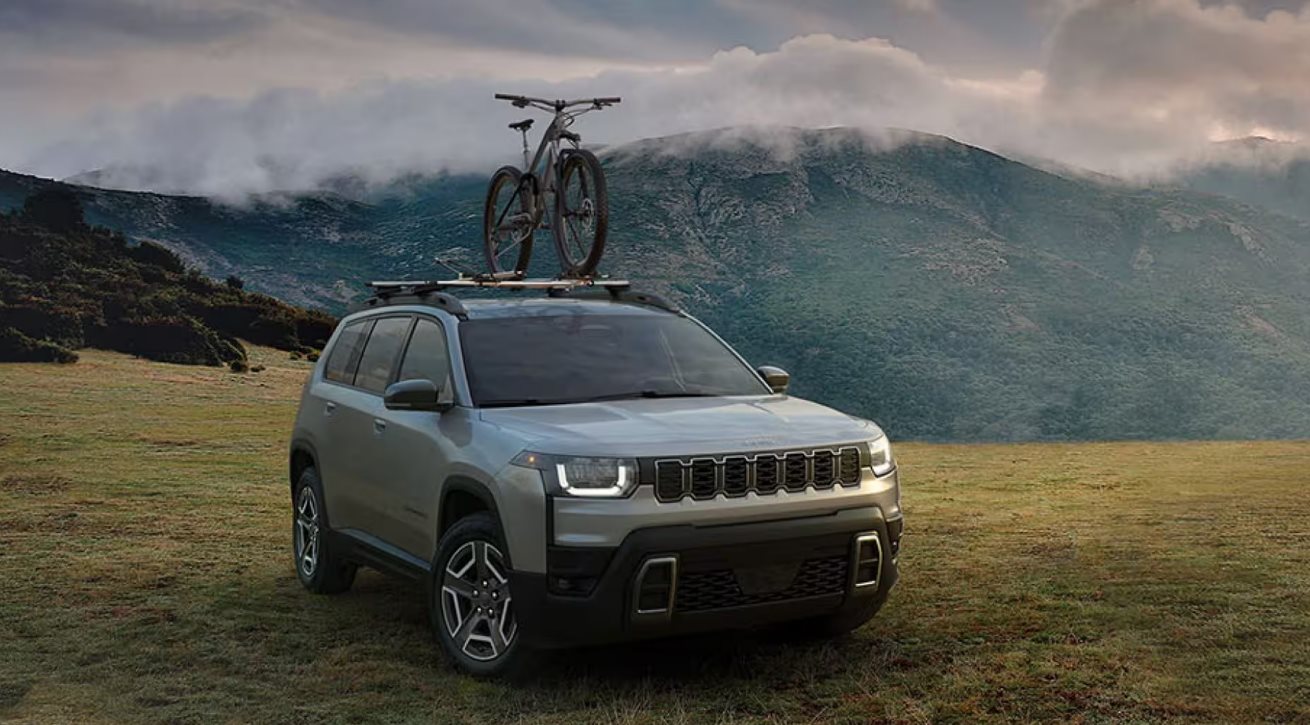 New Chrysler, Dodge, Jeep & RAM Vehicles Near Evanston, IL