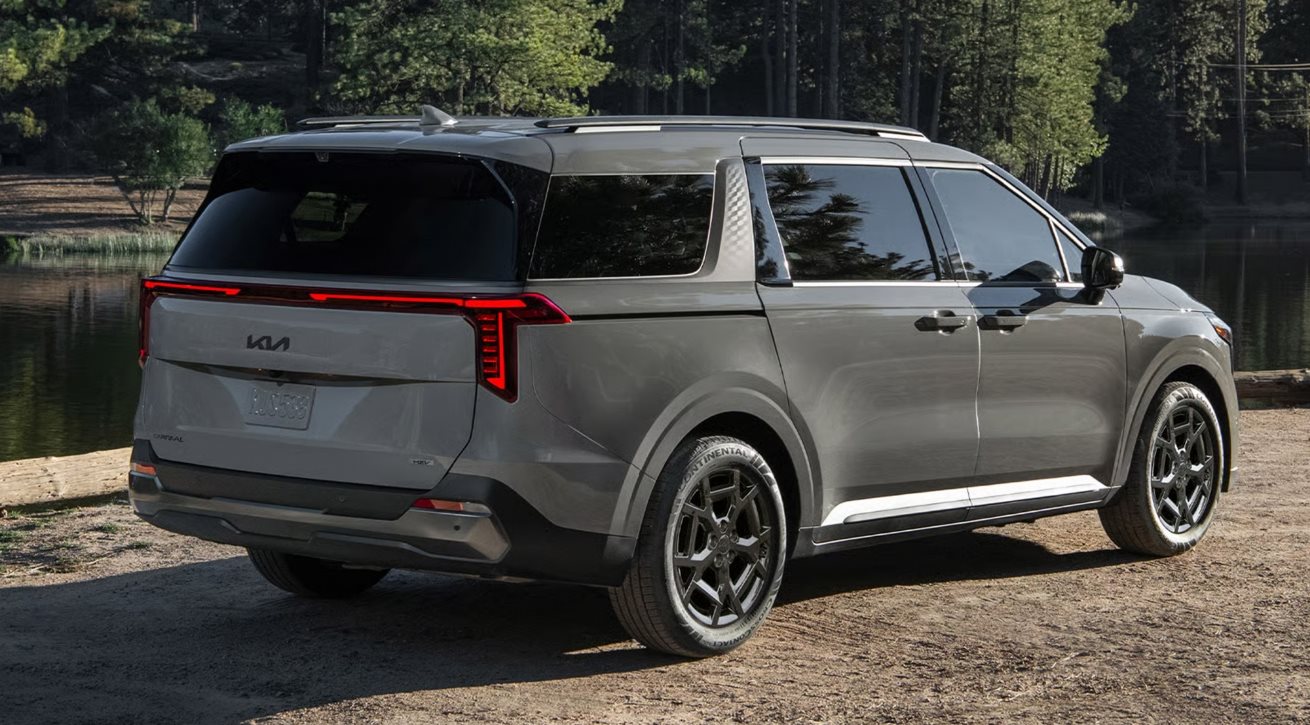 Kia Carnival & Carnival Hybrid For Sale Near New Orleans