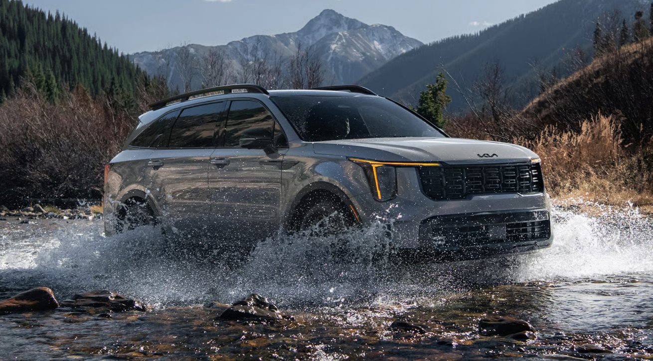 Kia Sorento driving through water