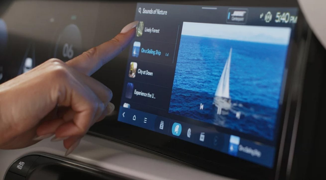 Hyundai Palisade Interior - Bob King Hyundai