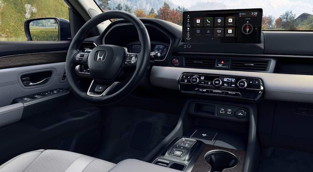 Infotainment display and digital gauge clusters in a 2026 Honda Pilot