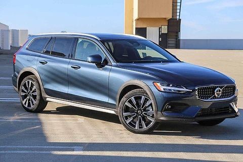 blue 2026 Volvo V60 station wagon parked at the Volvo Cars Mission Viejo dealership in Mission Viejo, CA