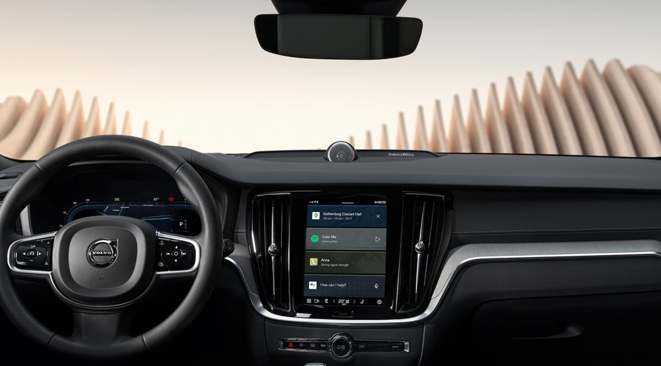 2026 Volvo V60 Cross Country - Volvo Cars Cerritos