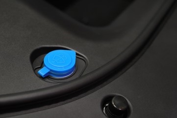 Refilling windshield washer fluid for spring driving