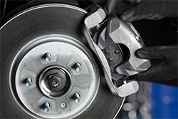 Brake Pad Replacement Service