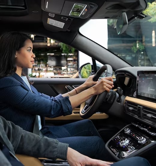 Lincoln Interior Driving