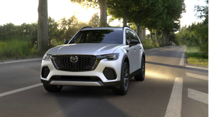 Can I schedule Mazda service online at Tustin Mazda in Tustin, CA?