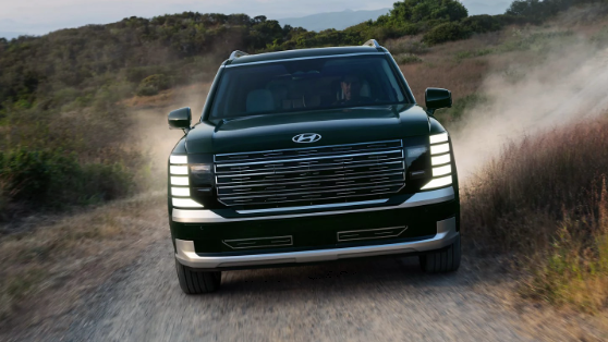 Can I schedule Hyundai service online at Tustin Hyundai in Tustin, CA?