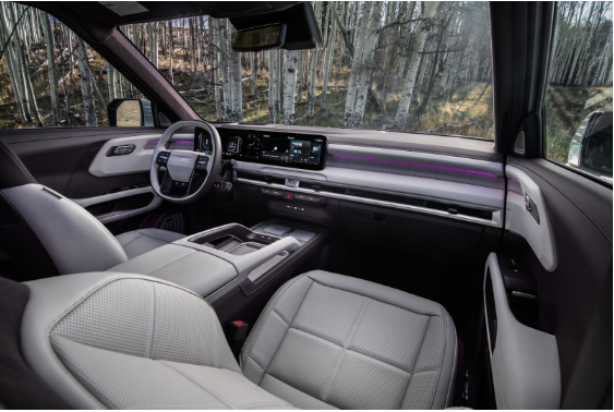 Can I schedule service online at Patterson Autos in Tustin, CA?