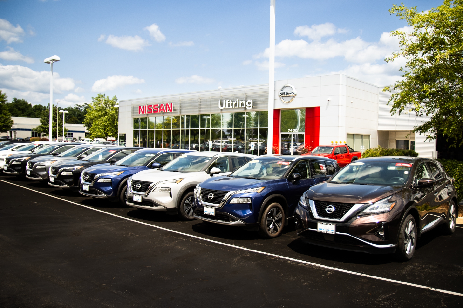 Uftring Nissan Near Galesburg IL