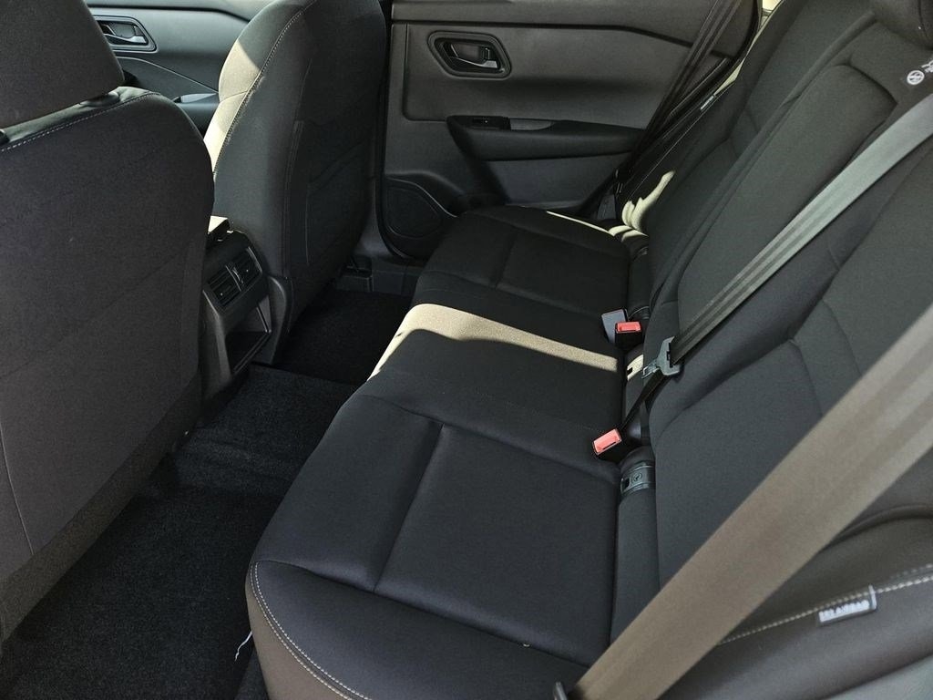 2026 Nissan Rogue Interior