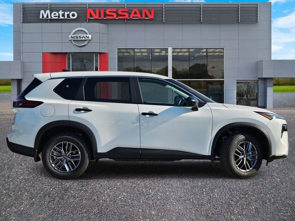 2026 Nissan Rogue Exterior