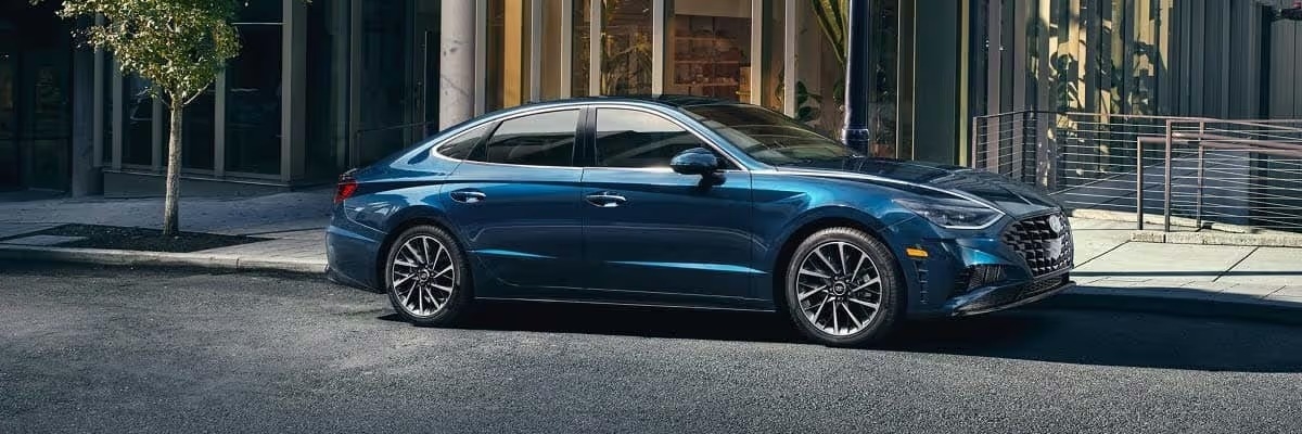 Overview 2022 Hyundai Sonata in Smyrna, GA
