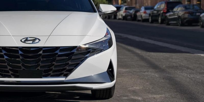 2023 Hyundai Elantra Hybrid technology