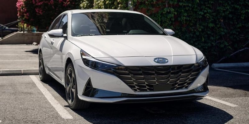 2023 Hyundai Elantra Hybrid design