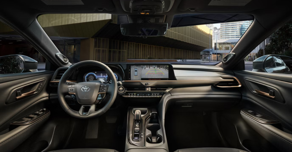 Toyota Crown Signia Wallingford, CT - Interior