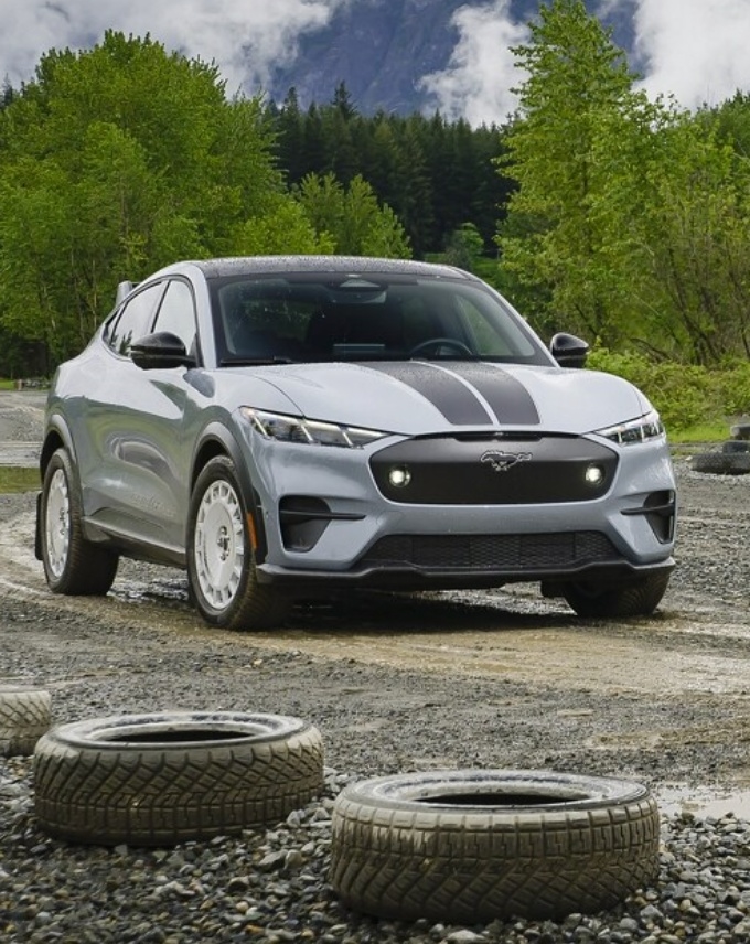 Ford Dealer Hemet, CA