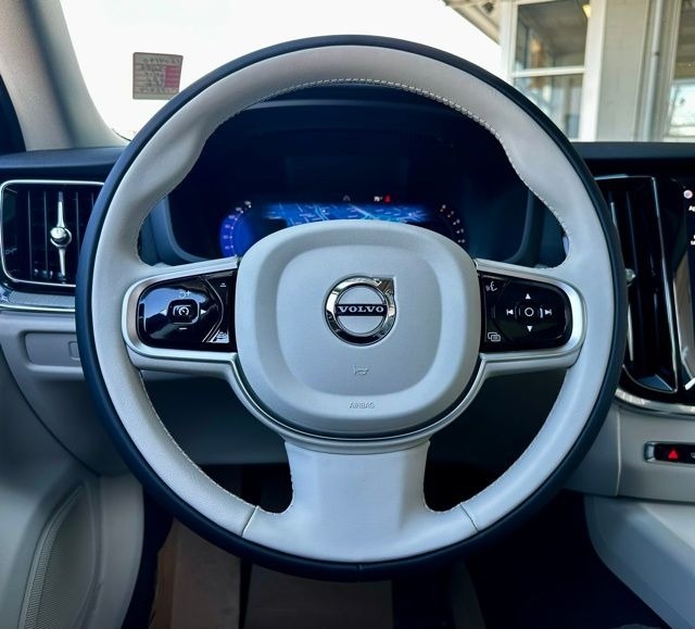 2026 Volvo V60 Cross Country Dashboard