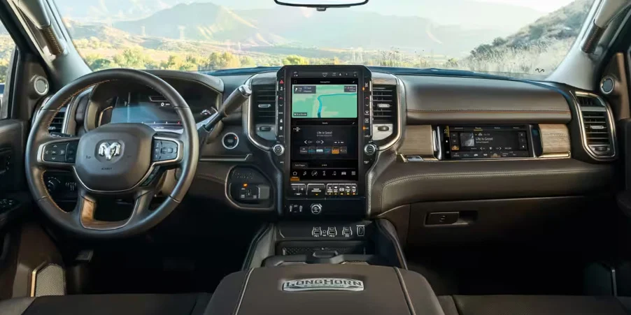 Mossy Chrysler Dodge Jeep Ram Chula Vista CA