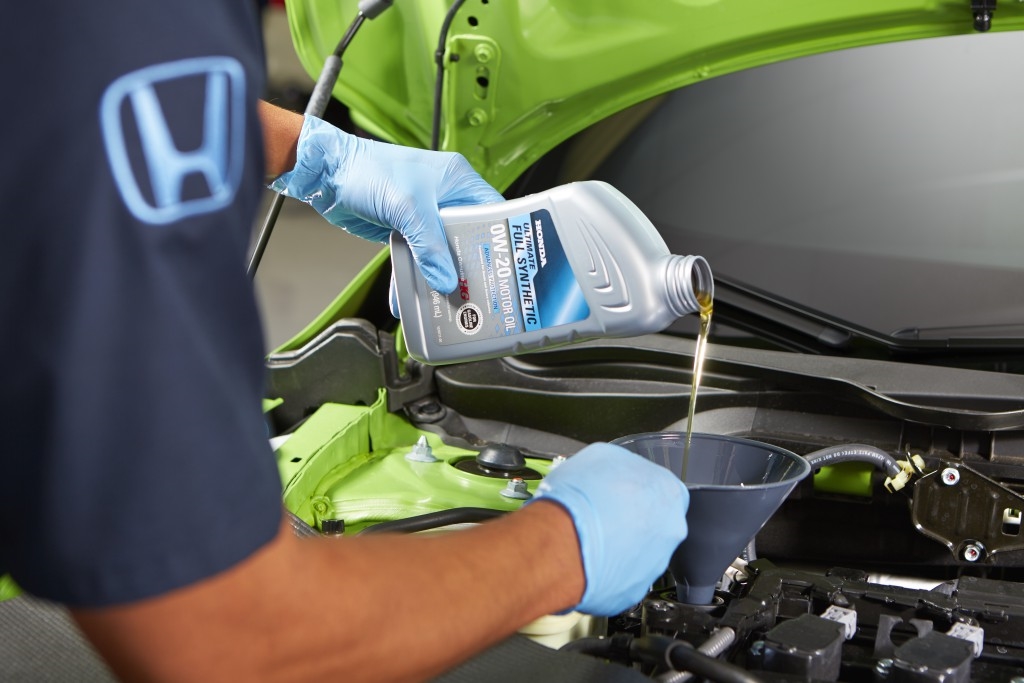 Honda oil change service - $69.95 special at Honda Libertyville