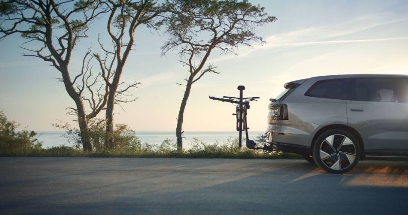 Load Bar and Cargo Box Special