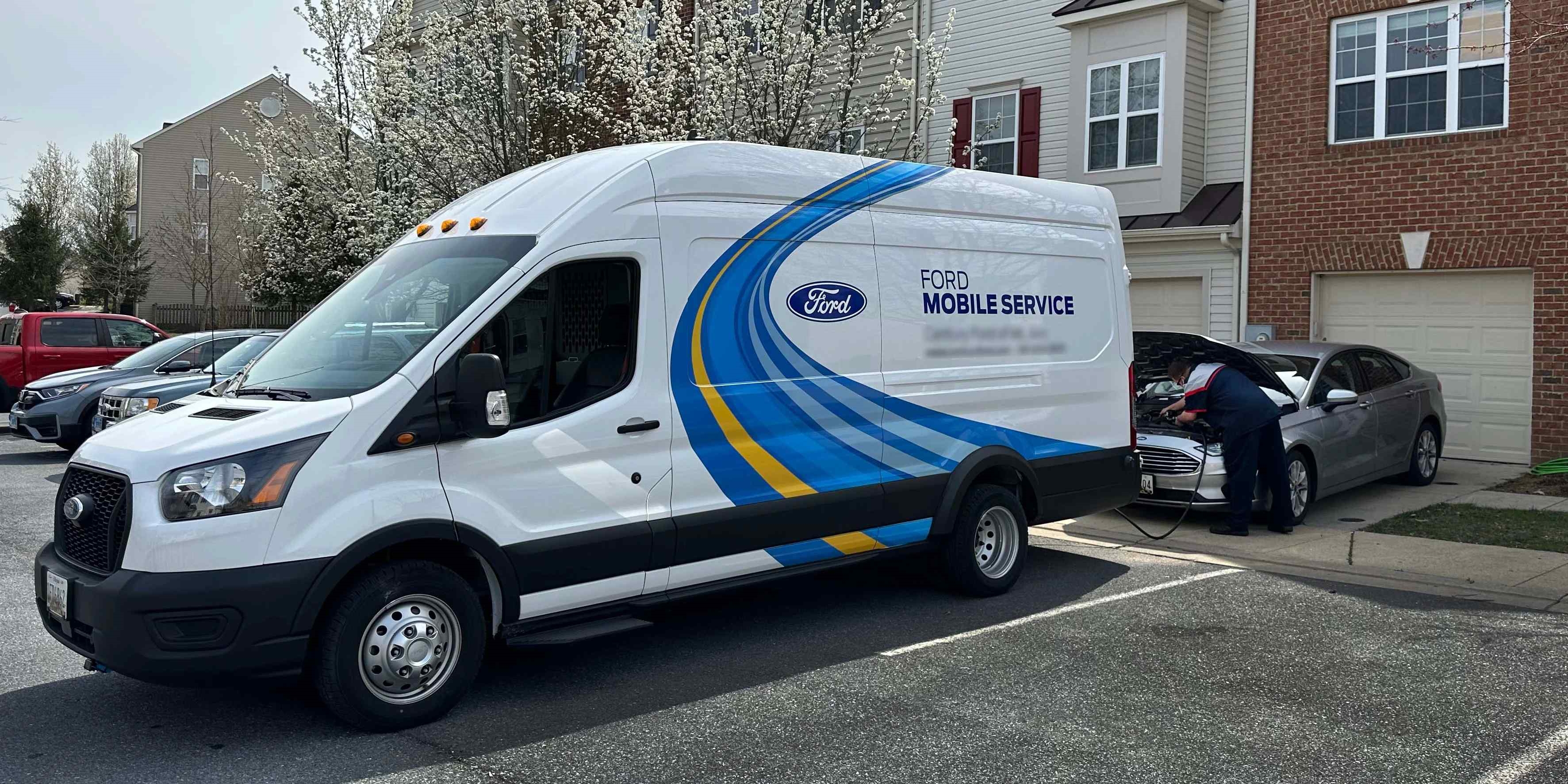 Ford mobile service technician at customer location in Chicago