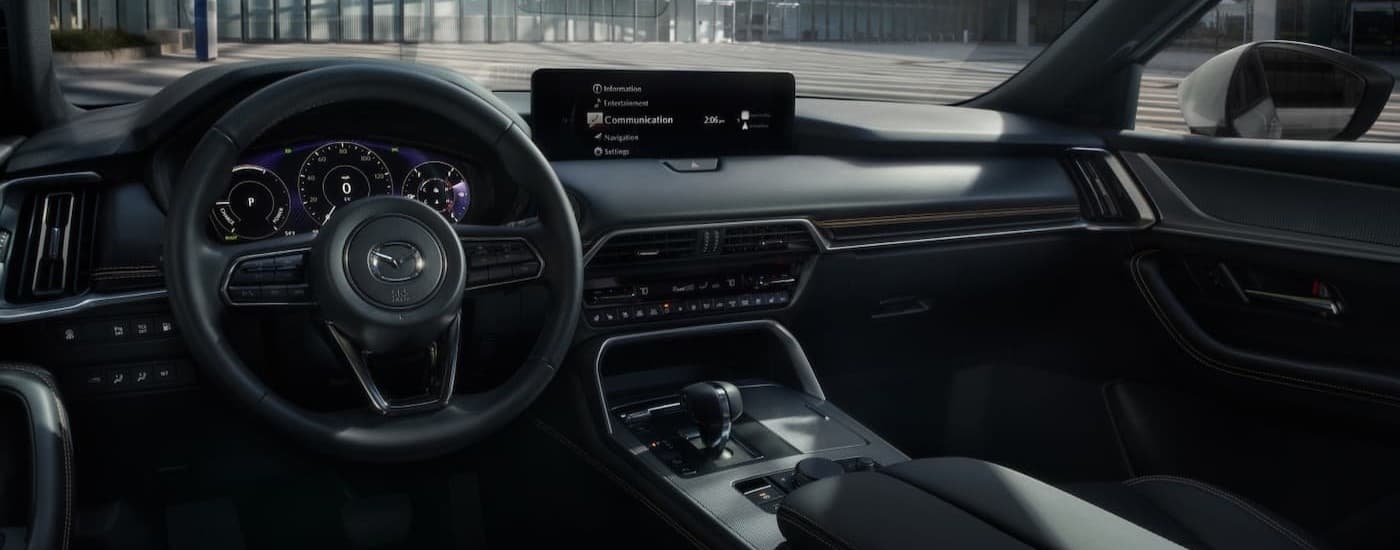 Black dash in a 2026 Mazda CX-90.