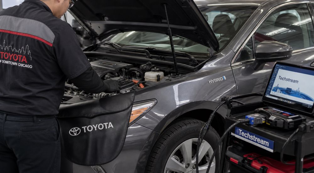 Toyota RAV4 Hybrid traction battery diagnostic being performed with Toyota Diagnostic Tester (Techstream)