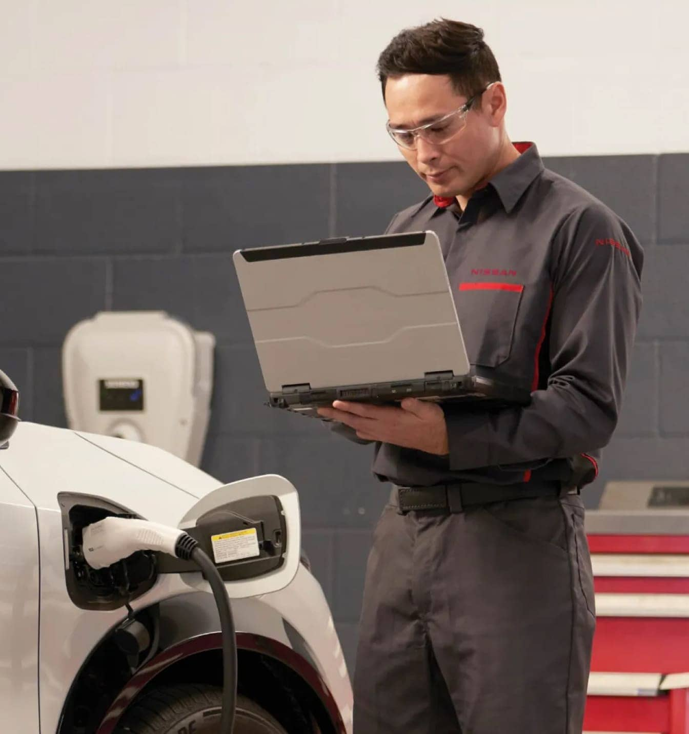 Tom Wood Nissan Indianapolis IN